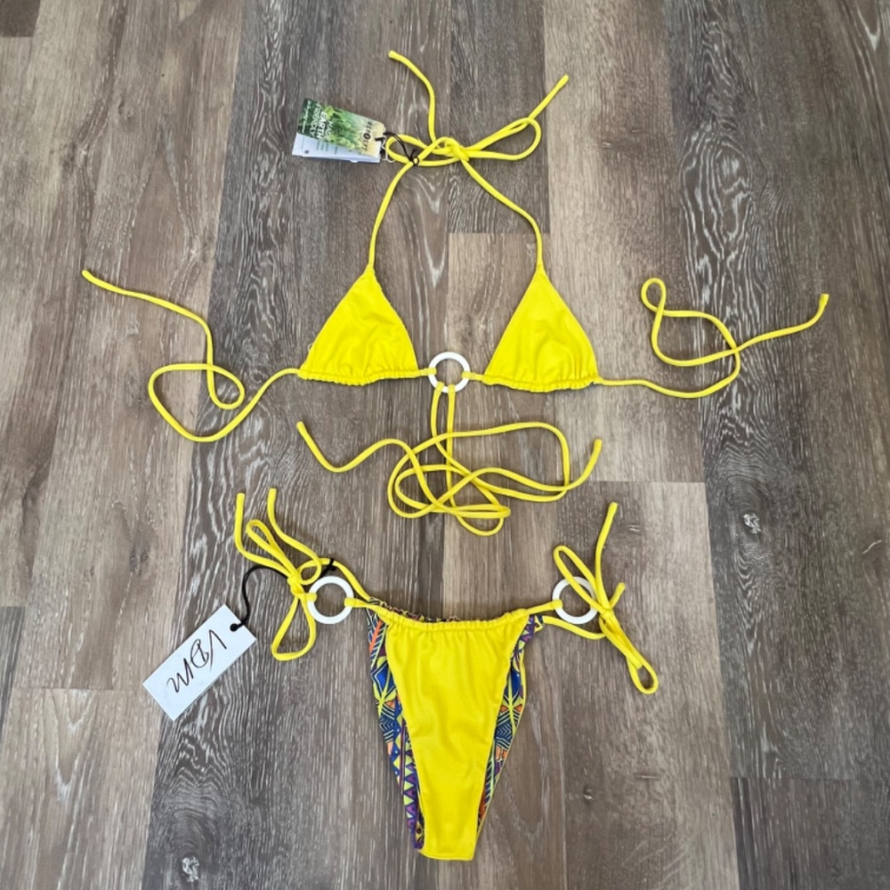 VDM The Label Ziggy Reversible Bikini in 80s Geo/Canary NWT - Picture 5 of 11